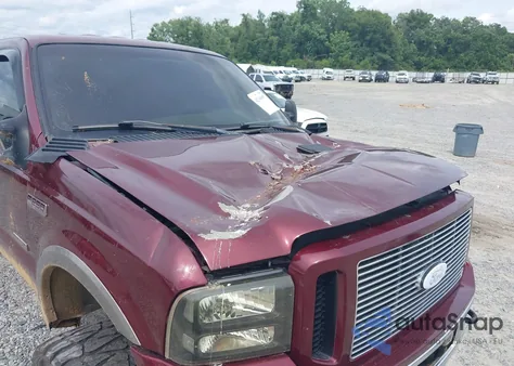 2005 Ford F-250 Lariat/Xl/Xlt from USA, damaged, VIN 1FTSW21P75EB75550